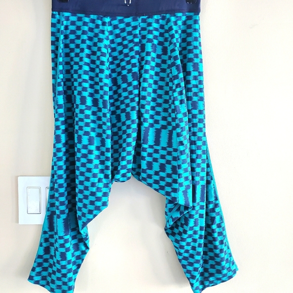 Nike gym pants - excellent condition - Picture 3 of 4